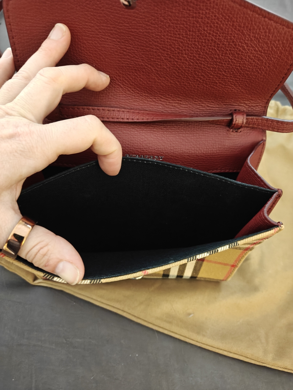 Burberry Red Leather & Vintage Check Crossbody Bag - Picture 5 of 7
